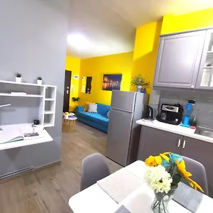 https://nns-luxurious-suite-whitetower.hotelschalkidiki.net
